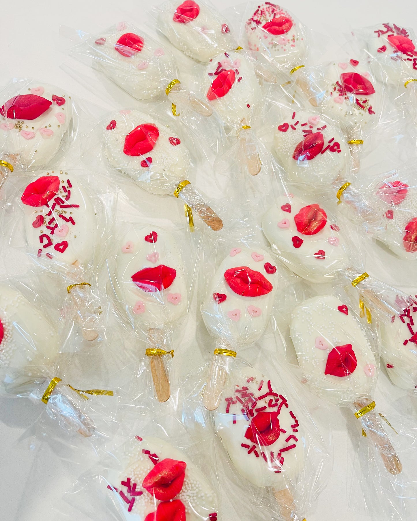 Valentine's Day Cakesicle