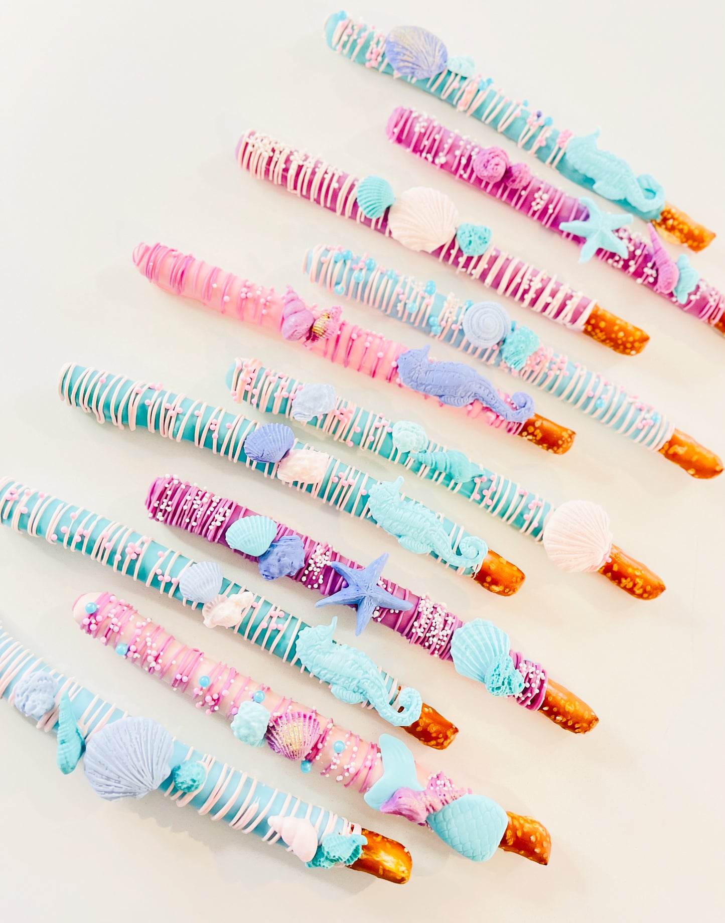 mermaid Chocolate pretzels, mermaid party, mermaid cake