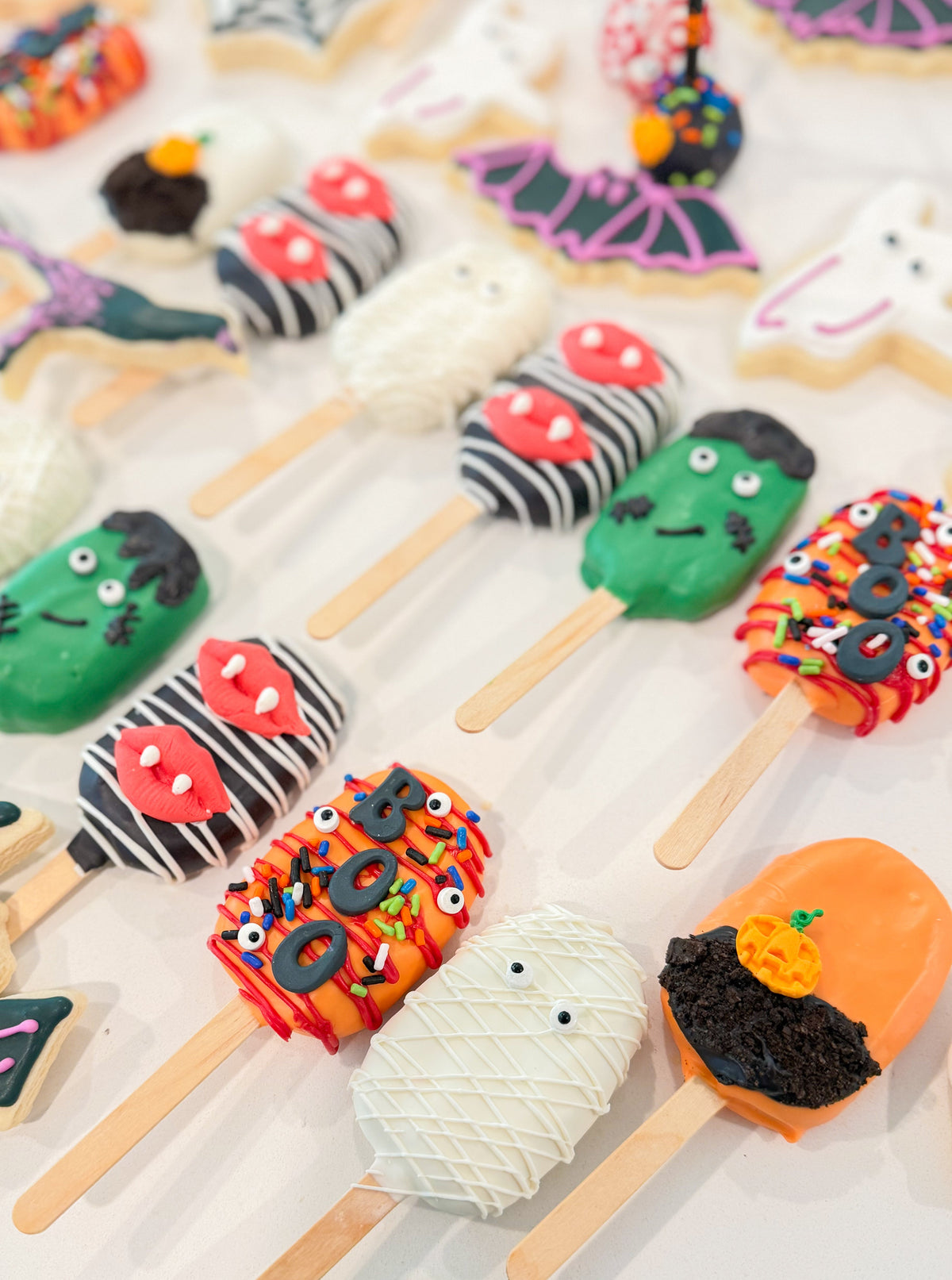 boo halloween cake popsicle 