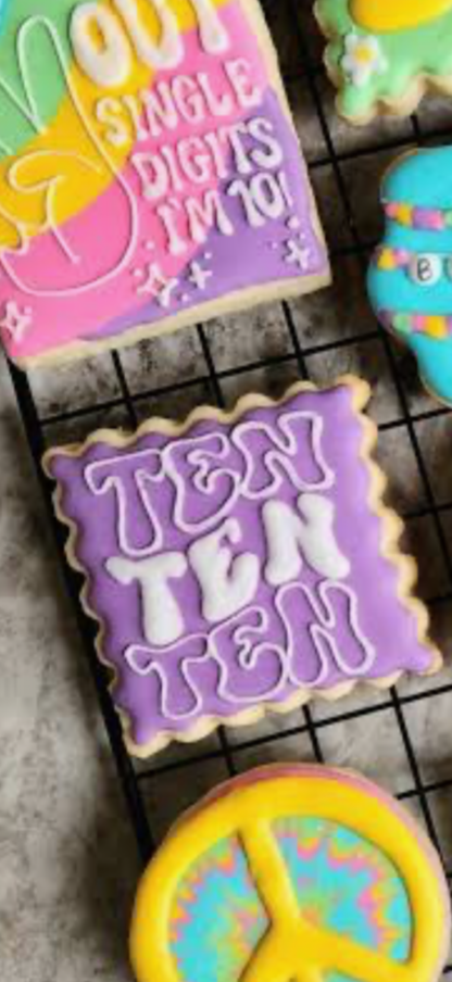 30 Custom Sugar Cookies