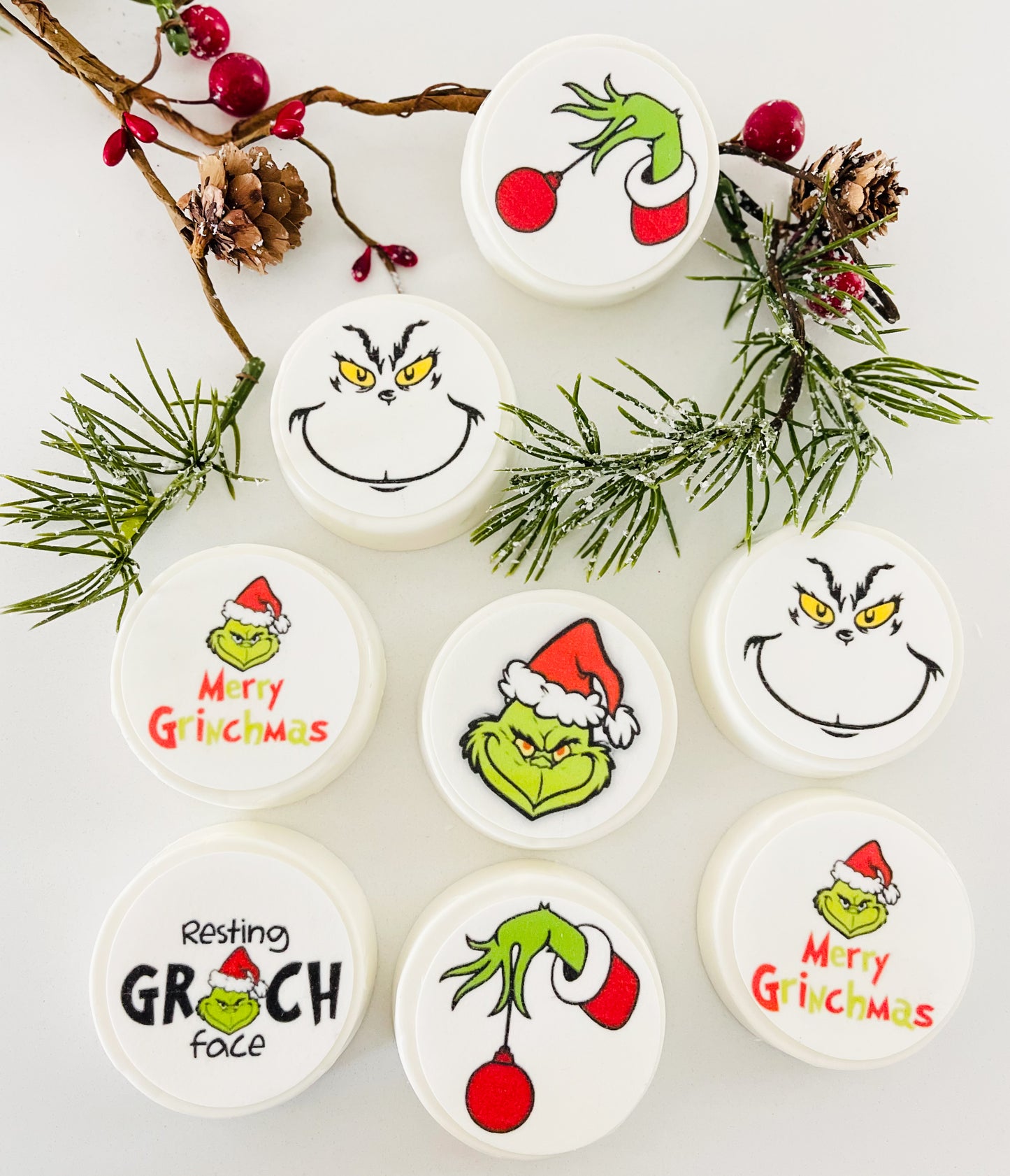 Grinch Chocolate Covered Oreos