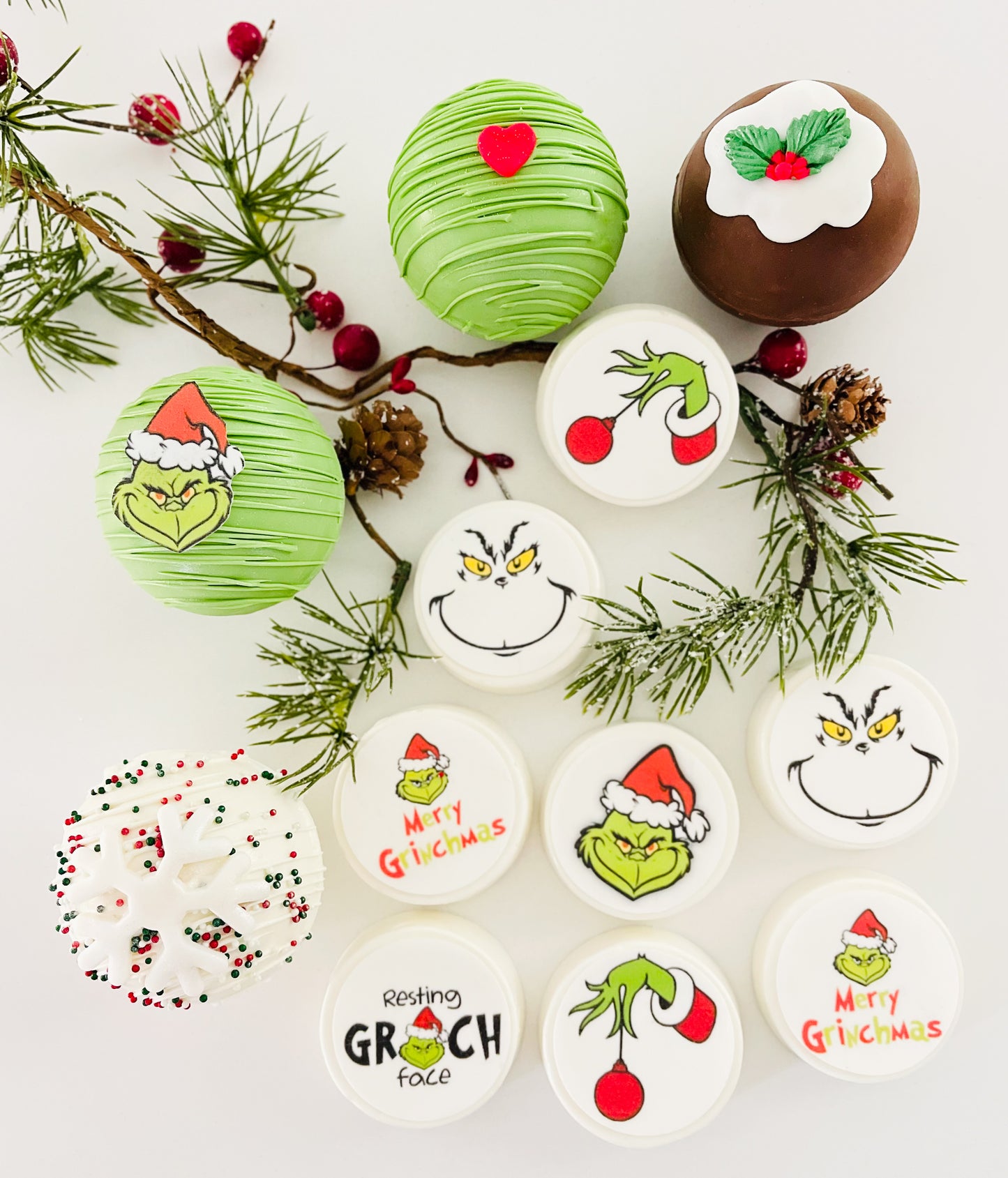 Grinch Chocolate Covered Oreos