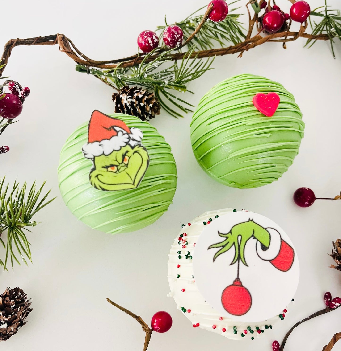 grinch hot cocoa bombs, grinch gift, christmas gifts.