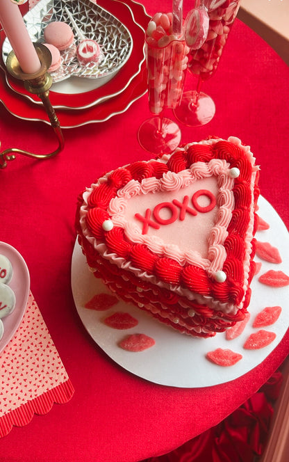 Valentine Vintage Heart Cake | Choose Your Color