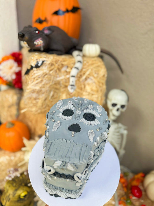 Vintage Skull Cake
