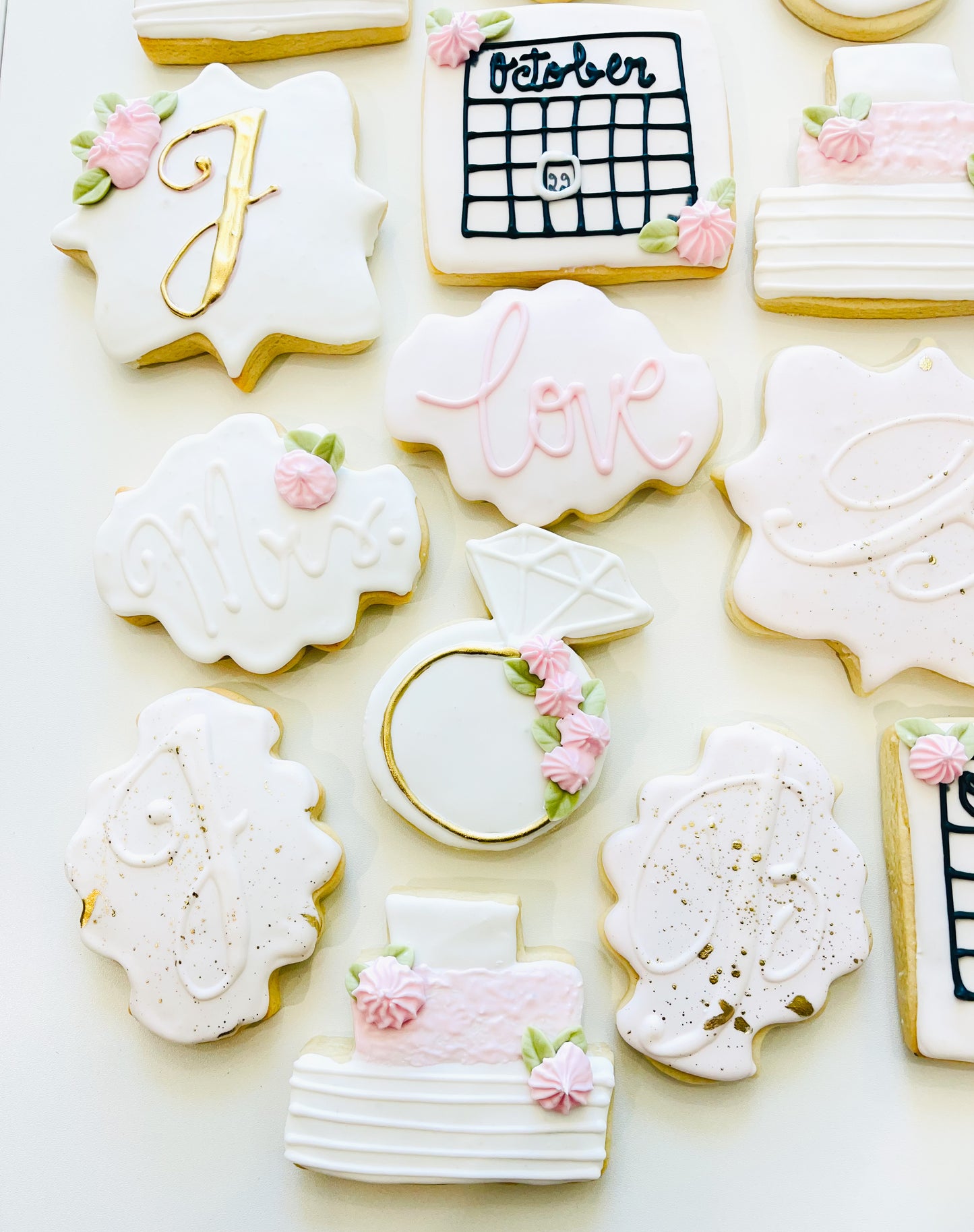 wedding cake, wedding sugar cookies, bride to be cookies, calendar cookies